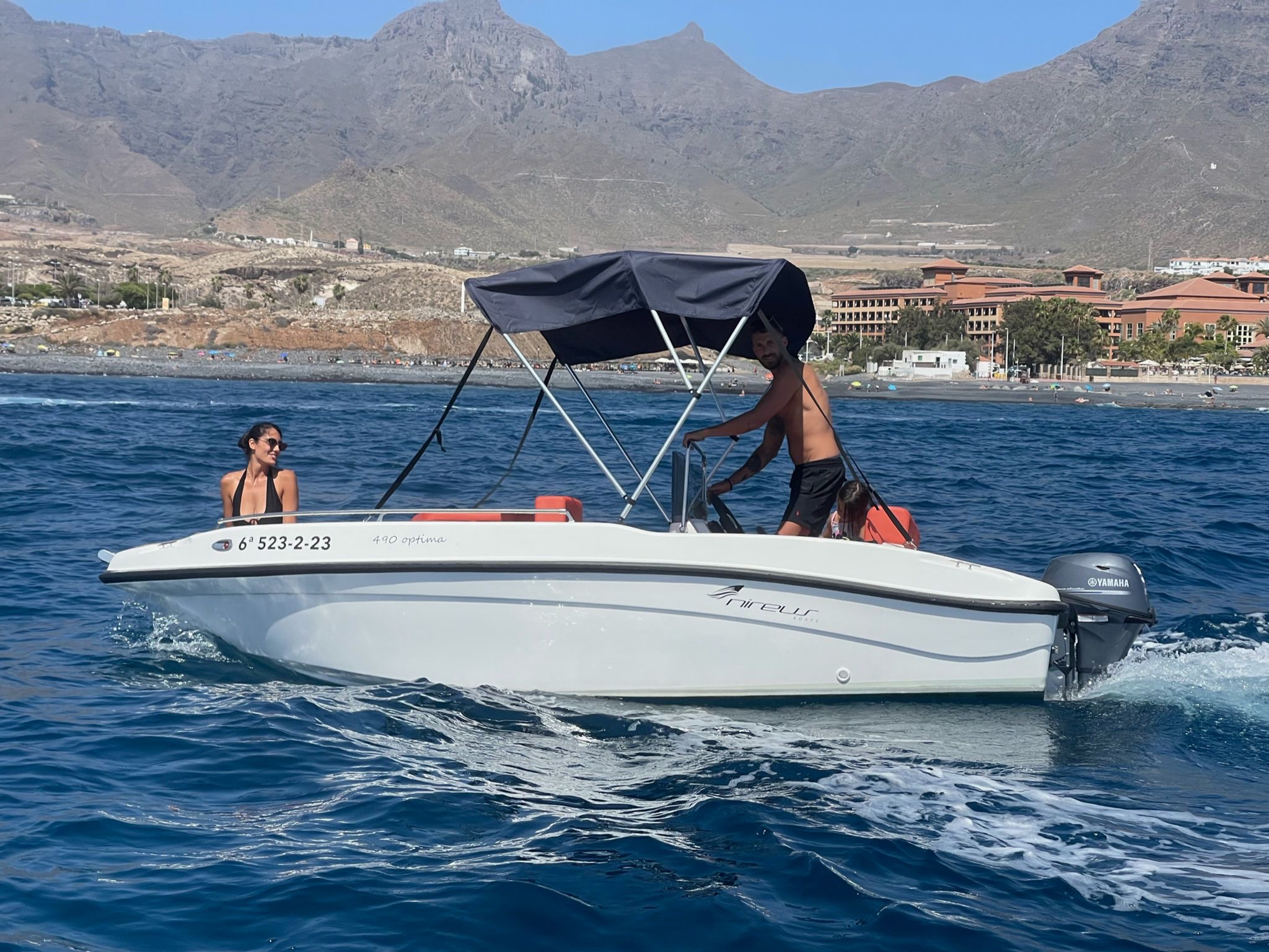 Wynajem łodzi bez patentu – Costa Adeje