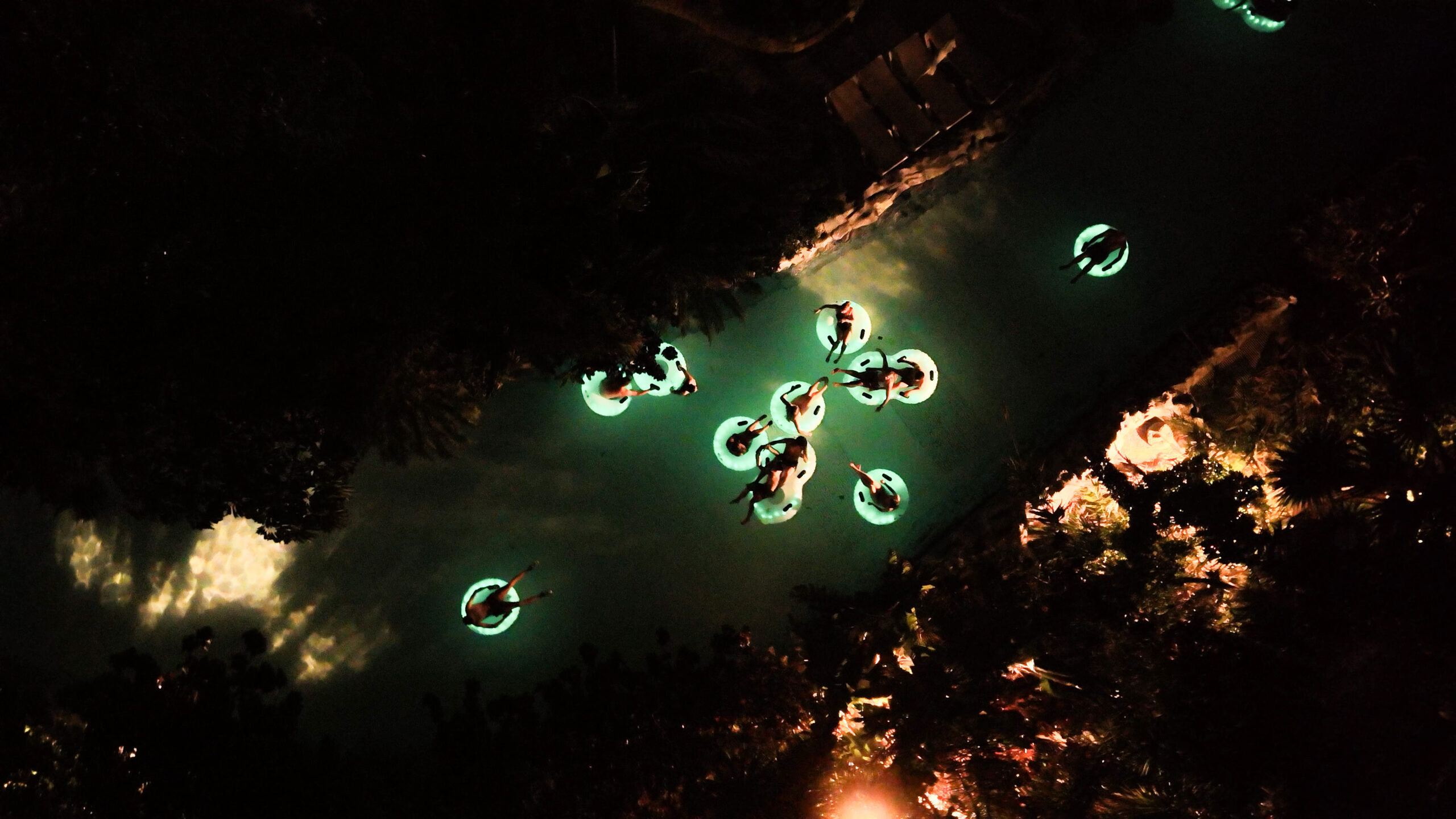 SIAM NIGHT (tylko lipiec i sierpień) – Siam Park po zmroku