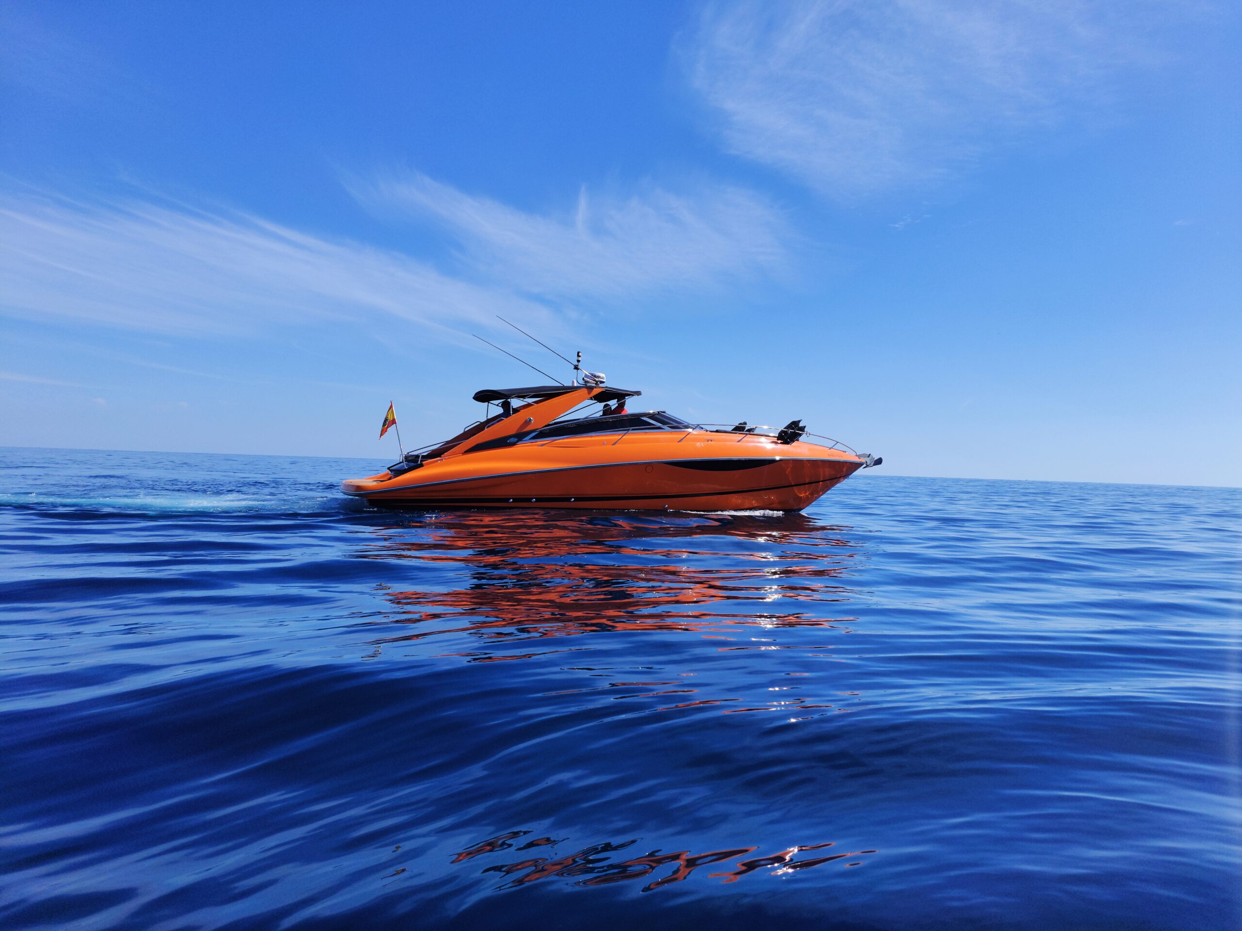 Jacht premium Sunseeker – 3h rejs wzdłuż Lanzarote