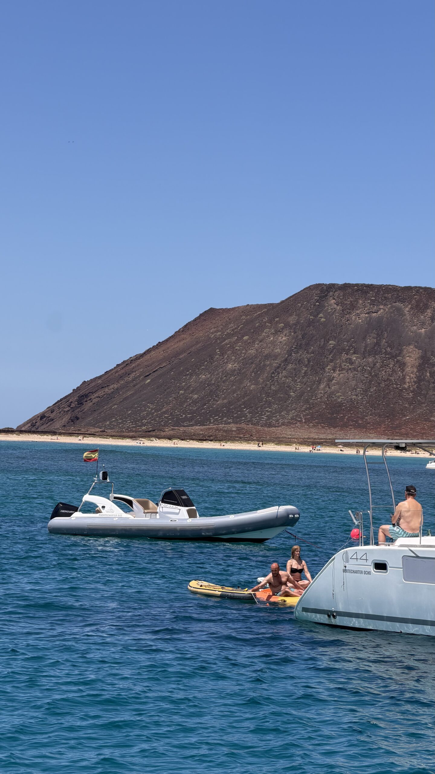 Rejs katamaranem 4h na Isla de Lobos z Corralejo