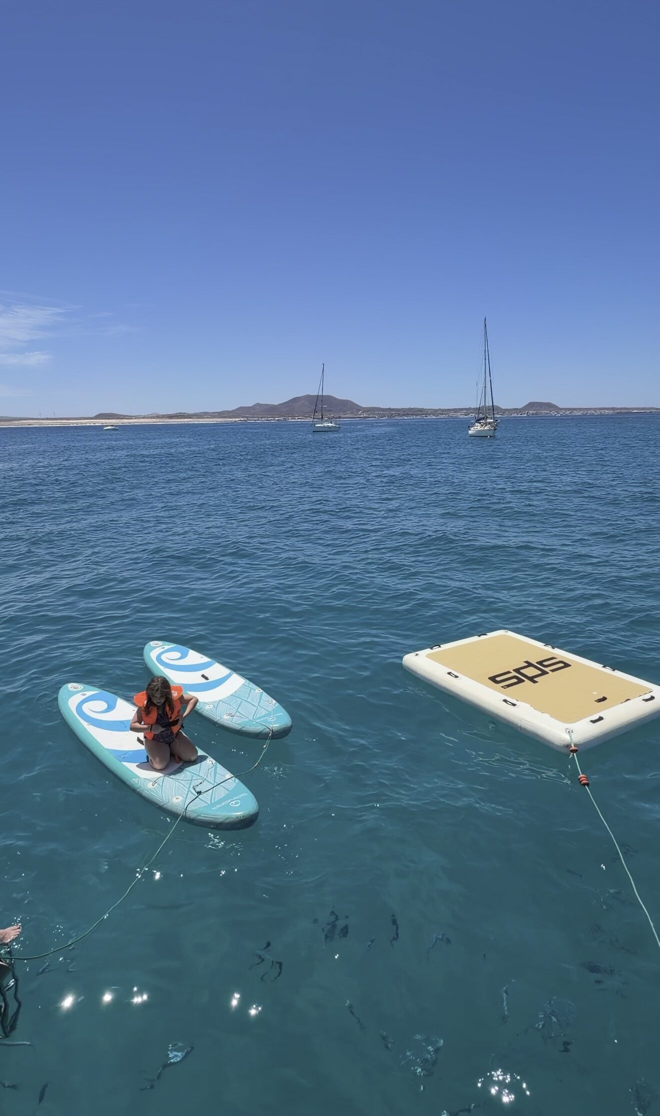Rejs katamaranem 4h na Isla de Lobos z Corralejo