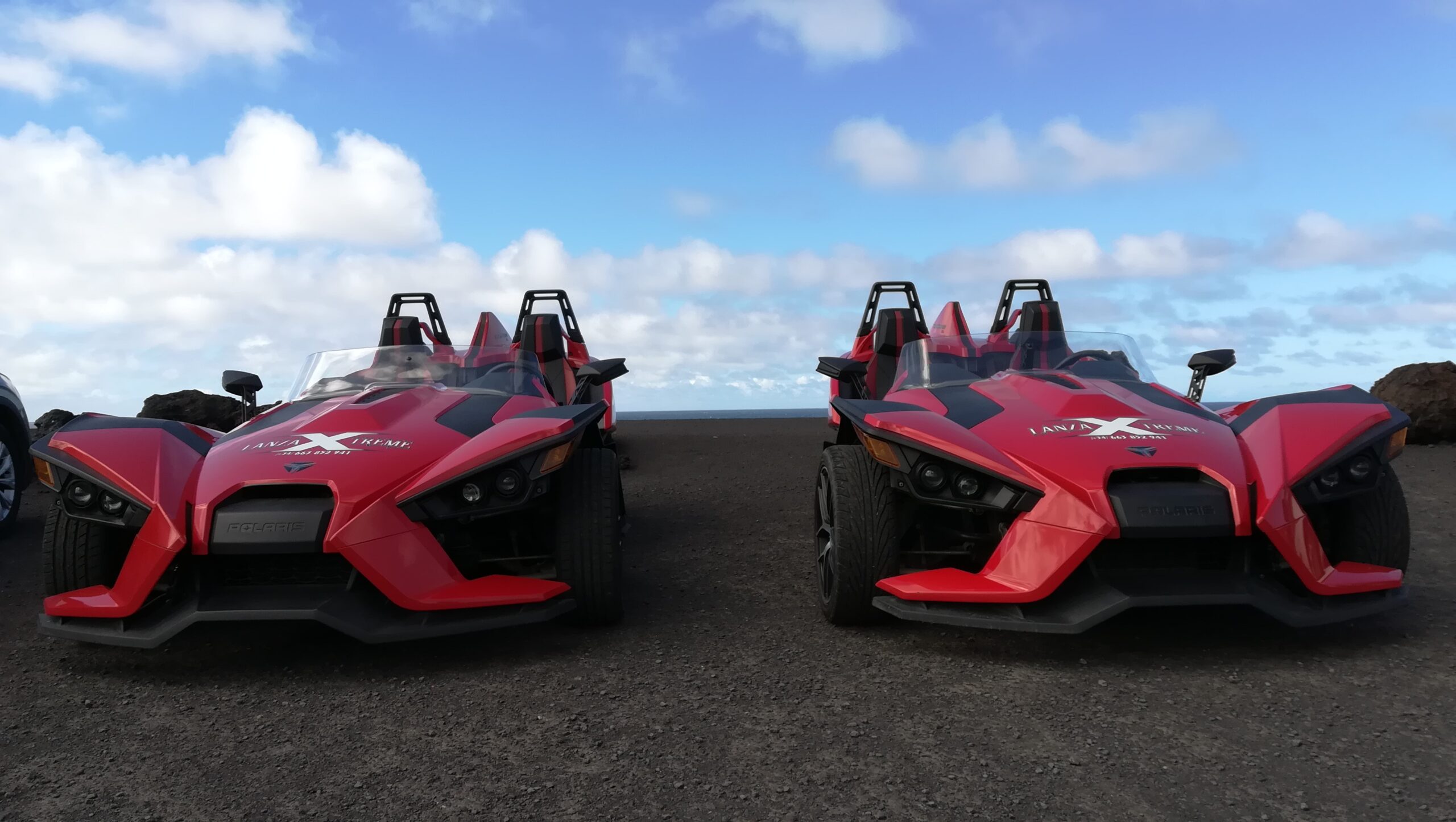 Wycieczka Slingshot Xtreme – Polaris 3-kołowy (2 osoby)